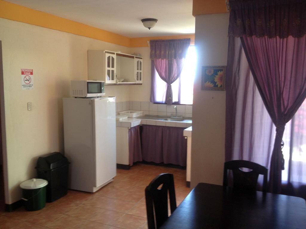 Royal Heights Hotel Jicaral Ruang foto