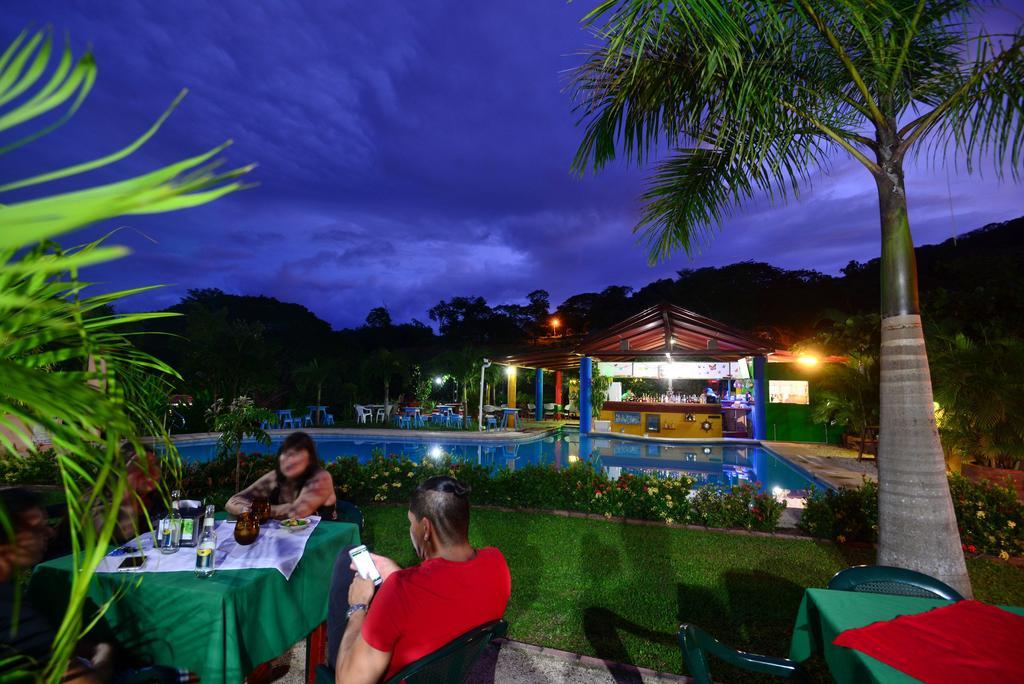 Royal Heights Hotel Jicaral Bagian luar foto