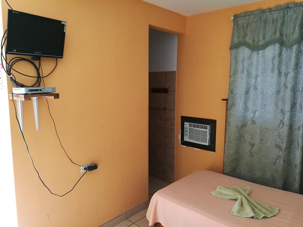 Royal Heights Hotel Jicaral Bagian luar foto